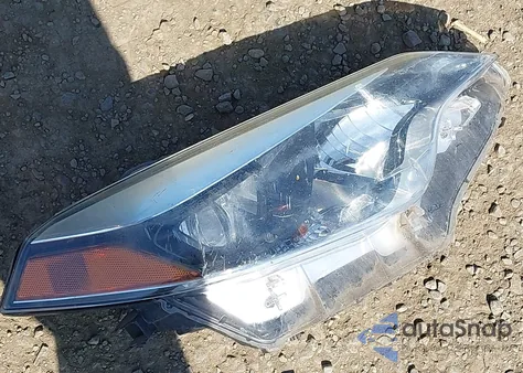 2016 Toyota Corolla Le from USA, damaged, VIN 2T1BURHE0GC561378